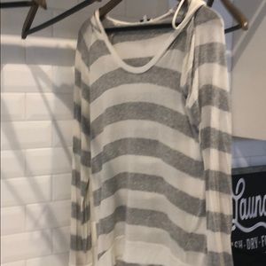 Splendid lightweight sweater